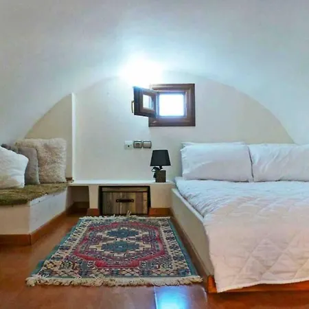 Apartment Helena Santorini- Private Plunge Pool & Bbq Messaria (Santorini)