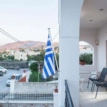 Apartment Helena Santorini- Private Plunge Pool & Bbq *