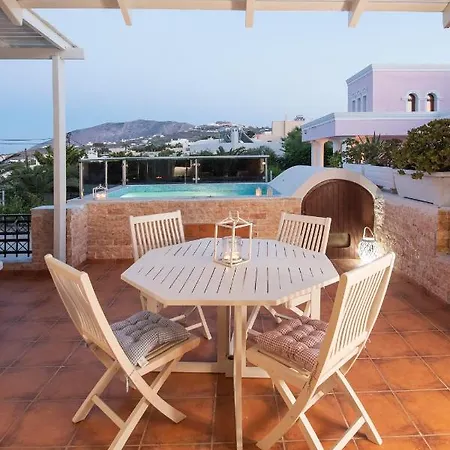 Apartment Helena Santorini- Private Plunge Pool & Bbq